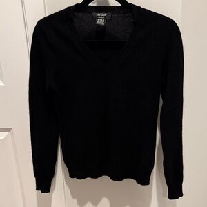 Lord & Taylor Classic Black Cashmere V-Neck Sweater